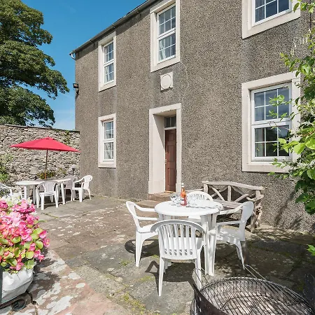 Beckside Farmhouse